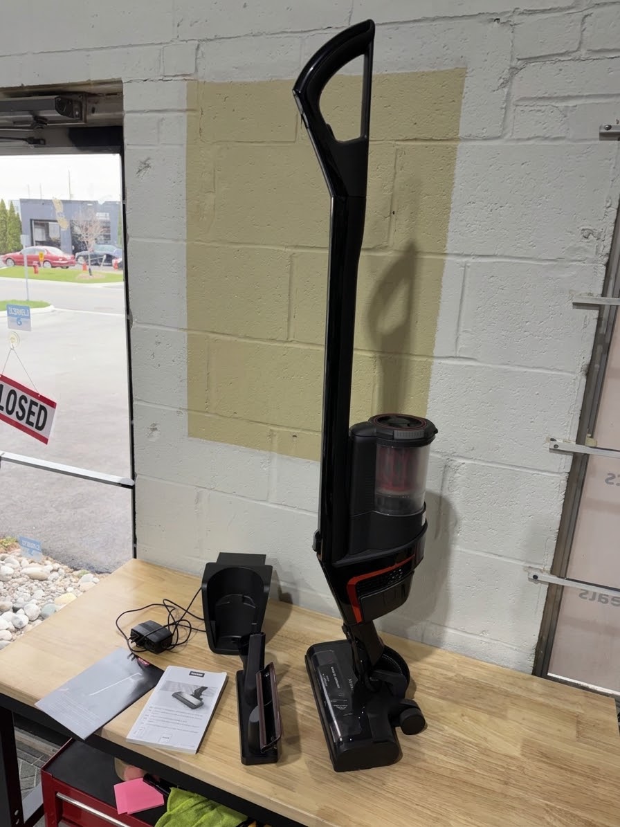 Open Box- Miele Triflex HX1 Facelift Cordless Stick Vacuum