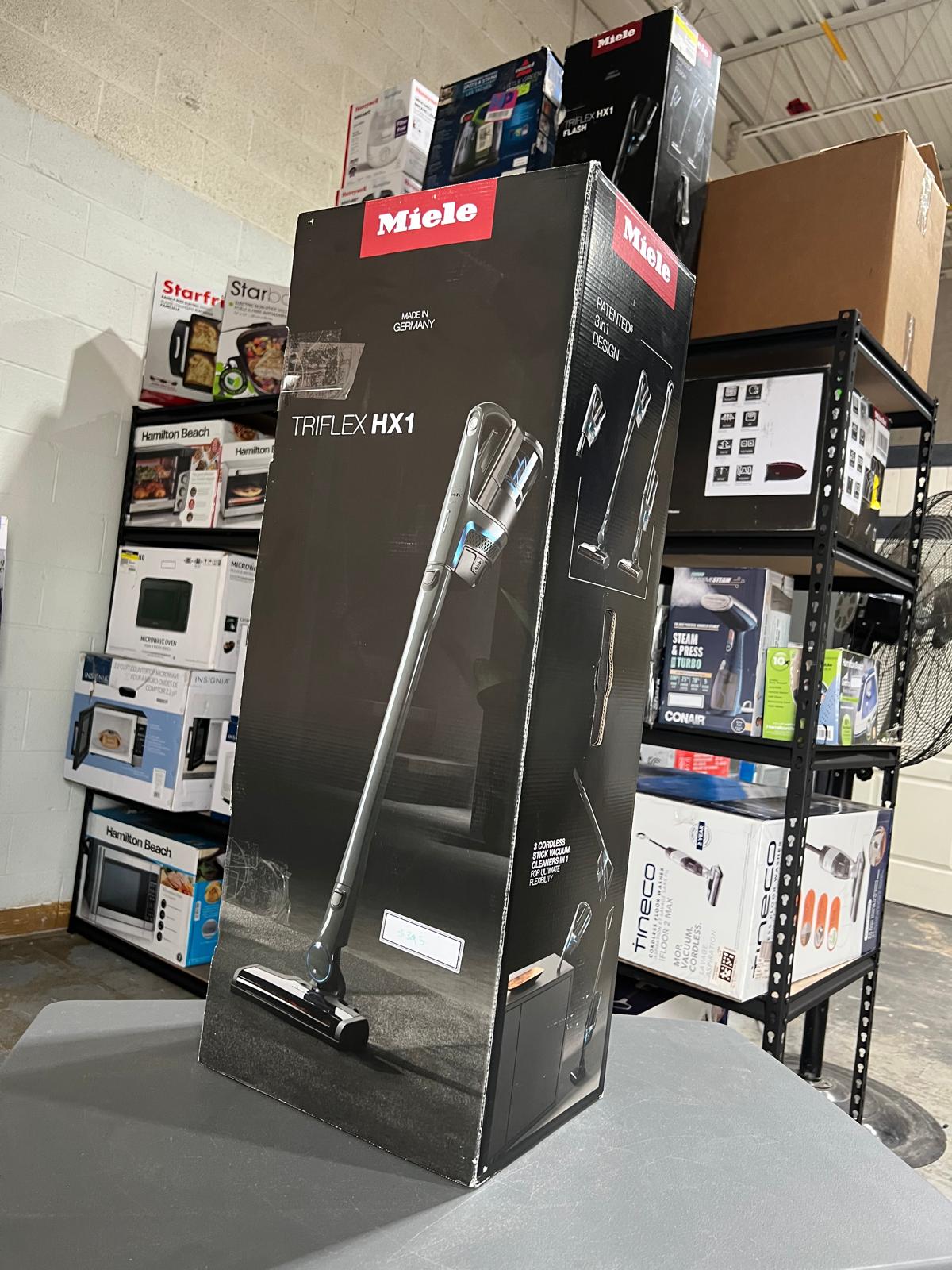 Miele Triflex HX1 Cordless Vacuum – Made in Germany- Open box